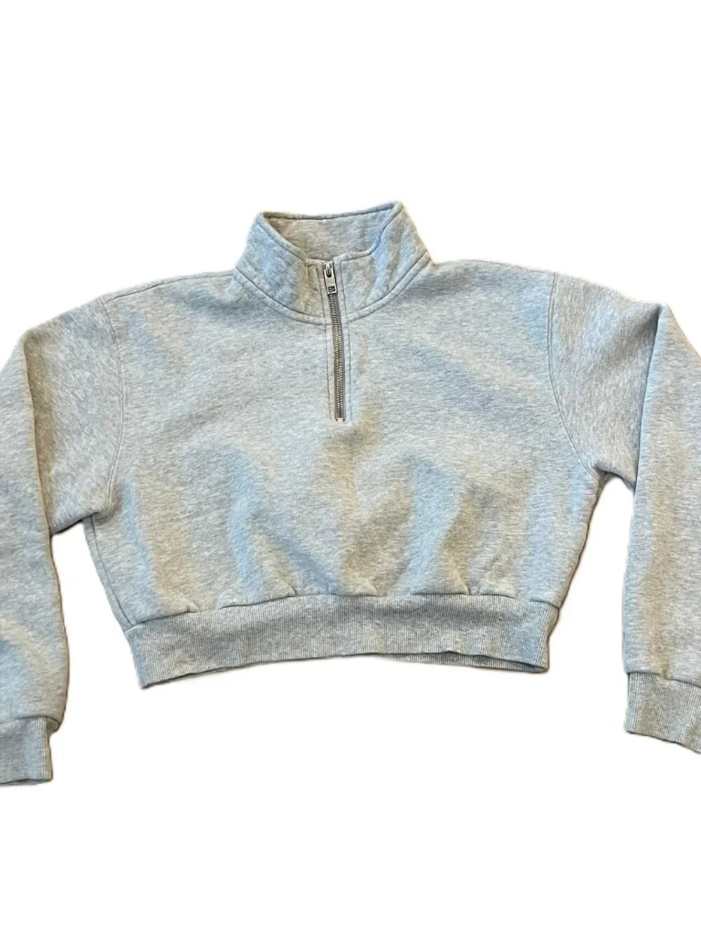 Aritzia TNA Cozy AF Fleece 1/2 Zip Cropped Sweatshirt Light Grey Size Small - Picture 2 of 7